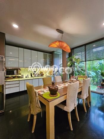 Rumah Eksklusif Dijual LT 445m2 di Cilandak, Jakarta Selatan Rumah Eksklusif Dijual LT 445m2 di Cilandak, Jakarta Selatan