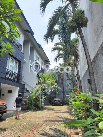 Dijual Rumah Mewah Exclusive di Cilandak, Jakarta Selatan Dijual Rumah Mewah Exclusive di Cilandak, Jakarta Selatan