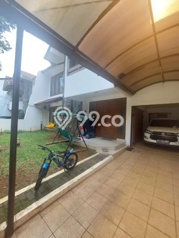 Ready to Use! Premium House LT 228m2 Desain Elegan di Lebak Bulus Ready to Use! Premium House LT 228m2 Desain Elegan di Lebak Bulus