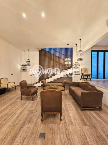 Rumah Luxury Modern Siap Huni di Radio Dalam Jakarta Selatan Rumah Luxury Modern Siap Huni di Radio Dalam Jakarta Selatan