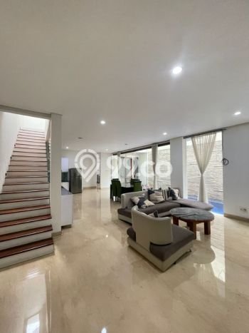 Jual Rumah Luas Elegan Dengan View Eksklusif di Pejaten, Jakarta Selatan Jual Rumah Luas Elegan Dengan View Eksklusif di Pejaten, Jakarta Selatan