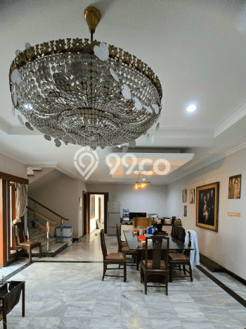 Rumah Elit Modern Tanpa Renovasi di Cipete Jakarta Selatan Rumah Elit Modern Tanpa Renovasi di Cipete Jakarta Selatan