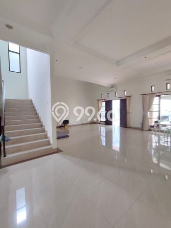 Dijual Rumah Luas Megah Dengan View Eksklusif di Bintaro, Jakarta Selatan Dijual Rumah Luas Megah Dengan View Eksklusif di Bintaro, Jakarta Selatan