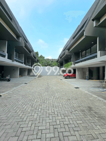 For Sale! Luxury House LT 98m2 Desain Modern di Kemang For Sale! Luxury House LT 98m2 Desain Modern di Kemang