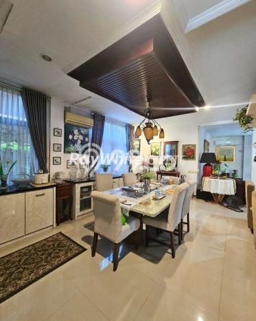 Rumah Elit Modern Tanpa Renovasi di Cipete Jakarta Selatan Rumah Elit Modern Tanpa Renovasi di Cipete Jakarta Selatan