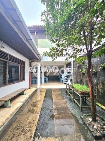 Dijual Rumah Luas Megah Dengan View Cantik di Grogol, Jakarta Barat Dijual Rumah Luas Megah Dengan View Cantik di Grogol, Jakarta Barat