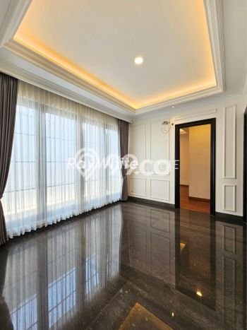 Ready to Use! Premium House LT 255m2 Desain Elegan di Bintaro Ready to Use! Premium House LT 255m2 Desain Elegan di Bintaro