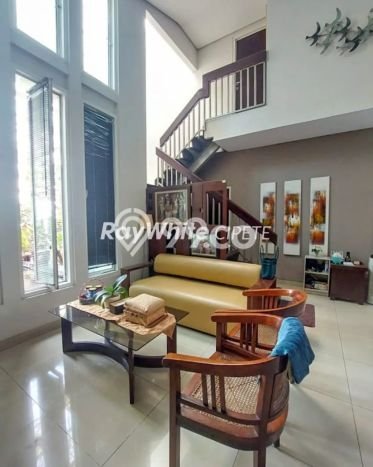 Dijual Rumah Mewah Elegan Dengan View Cantik di Ragunan, Jakarta Selatan Dijual Rumah Mewah Elegan Dengan View Cantik di Ragunan, Jakarta Selatan