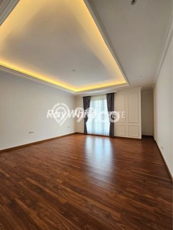 Ready to Use! Premium House LT 255m2 Desain Elegan di Bintaro Ready to Use! Premium House LT 255m2 Desain Elegan di Bintaro