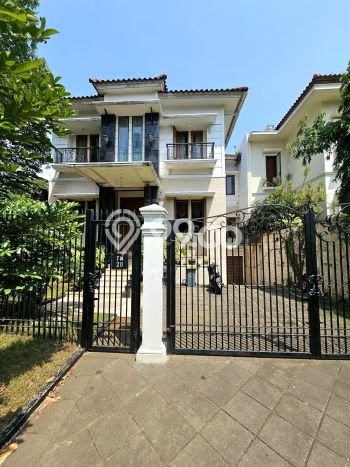 Rumah Elit Modern Siap Huni di Pondok Indah Jakarta Selatan Rumah Elit Modern Siap Huni di Pondok Indah Jakarta Selatan