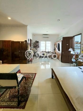 Jual Rumah Mewah Megah Dengan View Eksklusif di Kemang, Jakarta Selatan Jual Rumah Mewah Megah Dengan View Eksklusif di Kemang, Jakarta Selatan