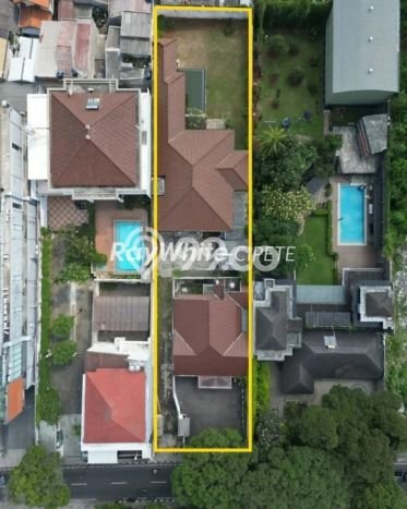 Ready to Use! Premium House LT 1742m2 Desain Modern di Cipete Ready to Use! Premium House LT 1742m2 Desain Modern di Cipete