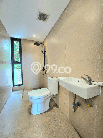 For Sale! Luxury House LT 98m2 Desain Modern di Kemang For Sale! Luxury House LT 98m2 Desain Modern di Kemang