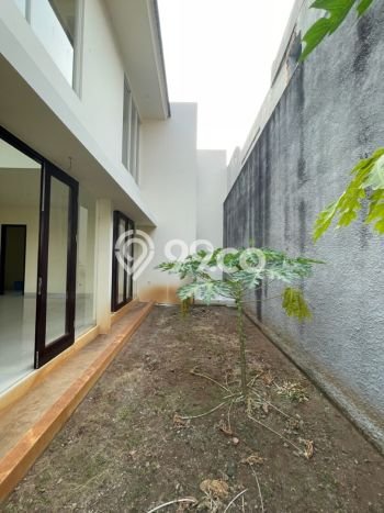 Rumah Luxury Modern Siap Huni di Cipete Jakarta Selatan Rumah Luxury Modern Siap Huni di Cipete Jakarta Selatan
