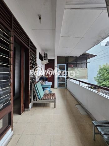 Dijual Rumah Luas Megah Dengan View Cantik di Grogol, Jakarta Barat Dijual Rumah Luas Megah Dengan View Cantik di Grogol, Jakarta Barat