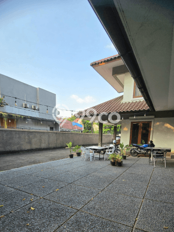 Rumah Elit Modern Tanpa Renovasi di Cipete Jakarta Selatan Rumah Elit Modern Tanpa Renovasi di Cipete Jakarta Selatan