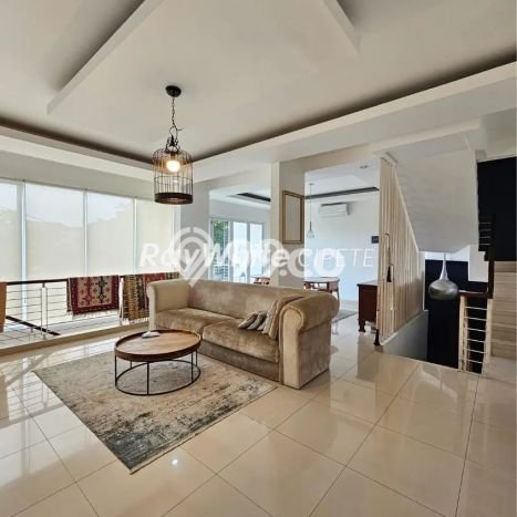Rumah Mewah LB 350m2 Siap Huni Desain Elegan di Pondok Labu, Jakarta Selatan Rumah Mewah LB 350m2 Siap Huni Desain Elegan di Pondok Labu, Jakarta Selatan