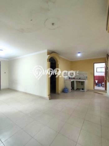 Rumah Mewah LB 250m2 Siap Pakai Desain Elegan di Pejaten, Jakarta Selatan Rumah Mewah LB 250m2 Siap Pakai Desain Elegan di Pejaten, Jakarta Selatan