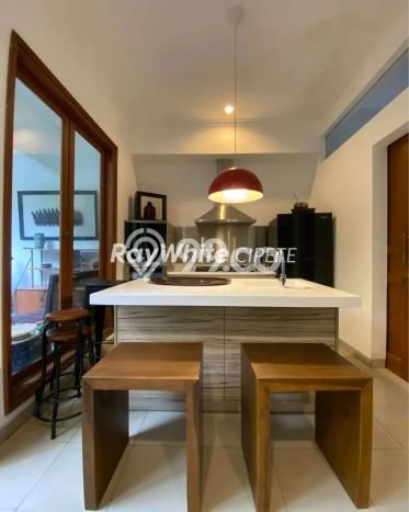 Rumah Luxury Modern Tanpa Renovasi di Pondok Indah Jakarta Selatan Rumah Luxury Modern Tanpa Renovasi di Pondok Indah Jakarta Selatan
