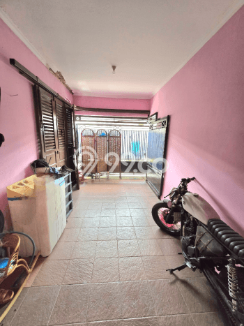 Hunian Nyaman Asri 3 KT Siap Huni di Cipete Jakarta Selatan Hunian Nyaman Asri 3 KT Siap Huni di Cipete Jakarta Selatan