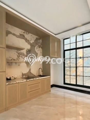 Hunian Elit LB 420m2 Siap Huni Desain Elegan di Bintaro, Tangerang Selatan Hunian Elit LB 420m2 Siap Huni Desain Elegan di Bintaro, Tangerang Selatan