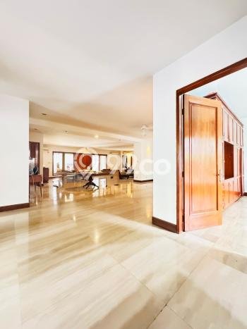 Dijual Rumah Luas Elegan Dengan View Eksklusif di Cipete, Jakarta Selatan Dijual Rumah Luas Elegan Dengan View Eksklusif di Cipete, Jakarta Selatan