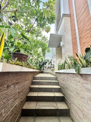 Dijual Rumah Elit Exclusive di Cilandak, Jakarta Selatan Dijual Rumah Elit Exclusive di Cilandak, Jakarta Selatan