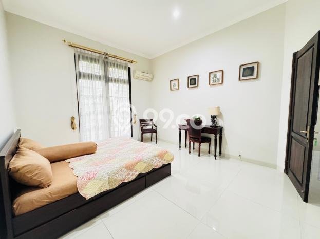 Dijual Rumah Premium dengan Fasilitas Sekitar Komplit di Cinere, Depok Dijual Rumah Premium dengan Fasilitas Sekitar Komplit di Cinere, Depok