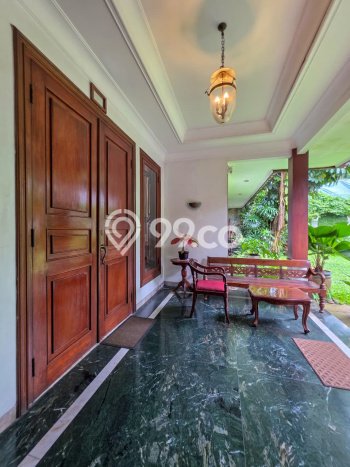 Dijual Rumah Premium dengan Fasilitas Sekitar Lengkap di Kebayoran Baru, Jakarta Selatan Dijual Rumah Premium dengan Fasilitas Sekitar Lengkap di Kebayoran Baru, Jakarta Selatan