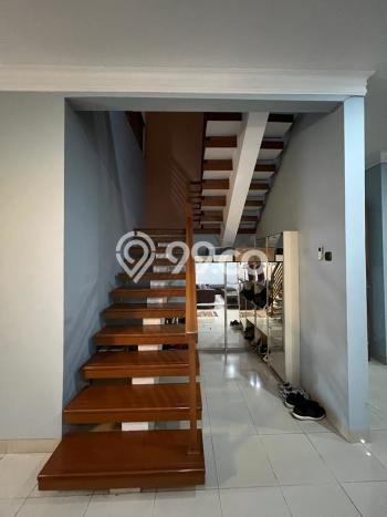 Hunian Mewah LB 400m2 Siap Pakai Desain Elegan di Cipete, Jakarta Selatan Hunian Mewah LB 400m2 Siap Pakai Desain Elegan di Cipete, Jakarta Selatan