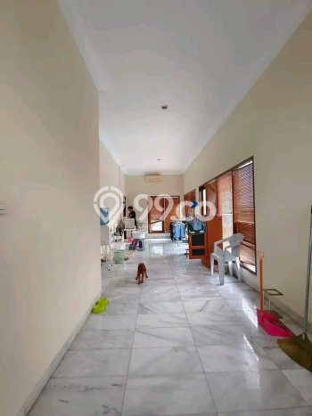 Hunian Mewah LB 128m2 Siap Pakai Desain Elegan di Kemang, Jakarta Selatan Hunian Mewah LB 128m2 Siap Pakai Desain Elegan di Kemang, Jakarta Selatan