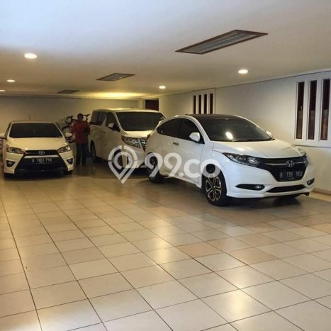 Dijual Rumah Premium dengan Fasilitas Sekitar Lengkap di Menteng, Jakarta Pusat Dijual Rumah Premium dengan Fasilitas Sekitar Lengkap di Menteng, Jakarta Pusat