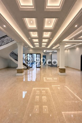 Hunian Mewah LB 850m2 Siap Pakai Desain Elegan di Cipete, Jakarta Selatan Hunian Mewah LB 850m2 Siap Pakai Desain Elegan di Cipete, Jakarta Selatan