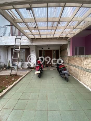 Dijual Rumah Luas Elegan Dengan View Eksklusif di Lebak Bulus, Jakarta Selatan Dijual Rumah Luas Elegan Dengan View Eksklusif di Lebak Bulus, Jakarta Selatan