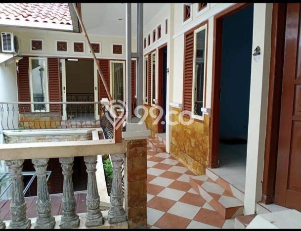 Rumah Luxury Modern Tanpa Renovasi di Condet Jakarta Timur Rumah Luxury Modern Tanpa Renovasi di Condet Jakarta Timur