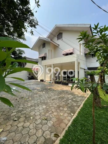 For Sale! Premium House LT 925m2 Desain Elegan di Menteng Dalam For Sale! Premium House LT 925m2 Desain Elegan di Menteng Dalam