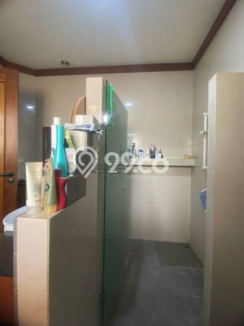 For Sale! Luxury House LT 551m2 Desain Elegan di Permata Hijau For Sale! Luxury House LT 551m2 Desain Elegan di Permata Hijau