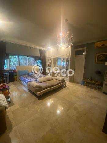 Hunian Eksklusif Siap Huni LT 626m2 di Kebayoran Baru, Jakarta Selatan Hunian Eksklusif Siap Huni LT 626m2 di Kebayoran Baru, Jakarta Selatan
