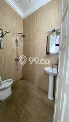 Rumah Elit Modern Siap Huni di Lebak Bulus Jakarta Selatan Rumah Elit Modern Siap Huni di Lebak Bulus Jakarta Selatan