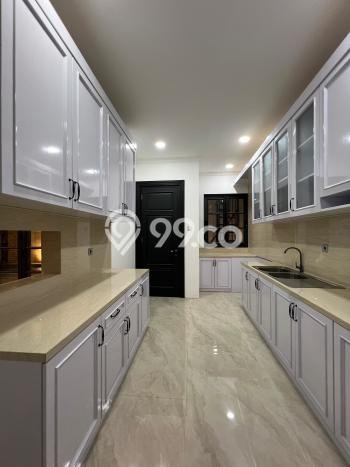 Siap Huni Hunian Elit 4 Kamar di Kebayoran Baru Dekat ke Mana Pun Siap Huni Hunian Elit 4 Kamar di Kebayoran Baru Dekat ke Mana Pun