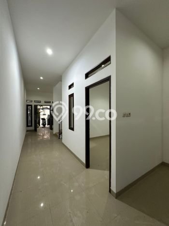Rumah Elit Modern Tanpa Renovasi di Cipete Jakarta Selatan Rumah Elit Modern Tanpa Renovasi di Cipete Jakarta Selatan