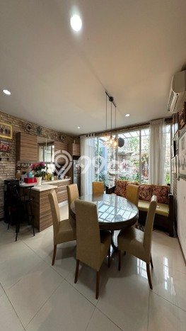 Jual Rumah Mewah Megah Dengan View Cantik di Pondok Indah, Jakarta Selatan Jual Rumah Mewah Megah Dengan View Cantik di Pondok Indah, Jakarta Selatan
