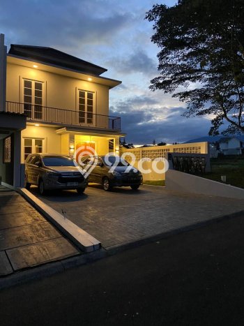 Rumah Elit LB 380m2 Siap Huni Desain Elegan di Rancamaya, Bogor Rumah Elit LB 380m2 Siap Huni Desain Elegan di Rancamaya, Bogor