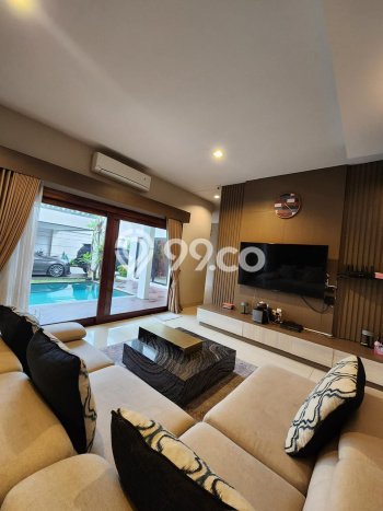 For Sale! Luxury House LT 360m2 Desain Modern di Pondok Labu For Sale! Luxury House LT 360m2 Desain Modern di Pondok Labu
