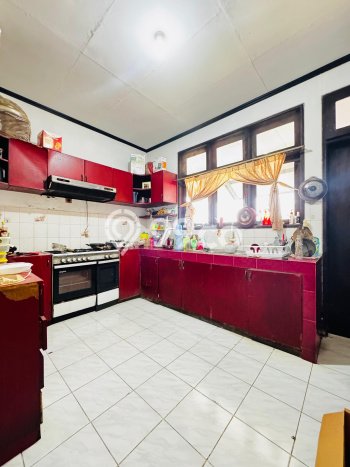 For Sale! Premium House LT 300m2 Desain Elegan di Lebak Bulus For Sale! Premium House LT 300m2 Desain Elegan di Lebak Bulus
