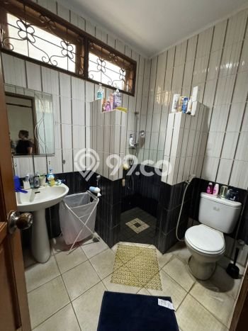 For Sale! Premium House LT 411m2 Desain Elegan di Cipete For Sale! Premium House LT 411m2 Desain Elegan di Cipete