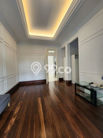 Rumah Luxury Modern Tanpa Renovasi di Mega Kuningan Jakarta Selatan Rumah Luxury Modern Tanpa Renovasi di Mega Kuningan Jakarta Selatan