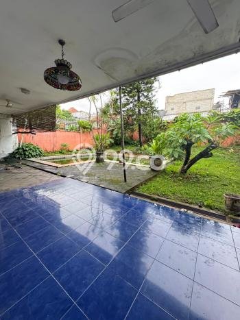 Rumah Luxury Modern Tanpa Renovasi di Kemang Jakarta Selatan Rumah Luxury Modern Tanpa Renovasi di Kemang Jakarta Selatan