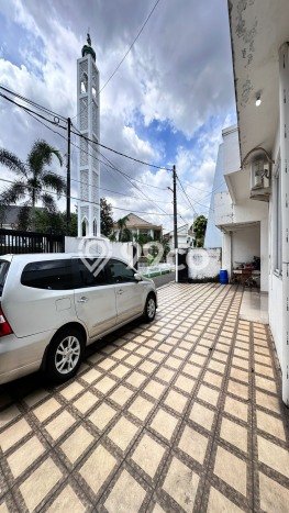 Rumah Elit Modern Siap Huni di Tanah Kusir Jakarta Selatan Rumah Elit Modern Siap Huni di Tanah Kusir Jakarta Selatan