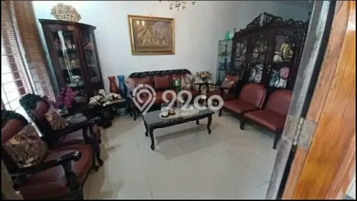 Dijual Hunian Mewah dengan Fasilitas Sekitar Komplit di Mampang Prapatan, Jakarta Selatan Dijual Hunian Mewah dengan Fasilitas Sekitar Komplit di Mampang Prapatan, Jakarta Selatan